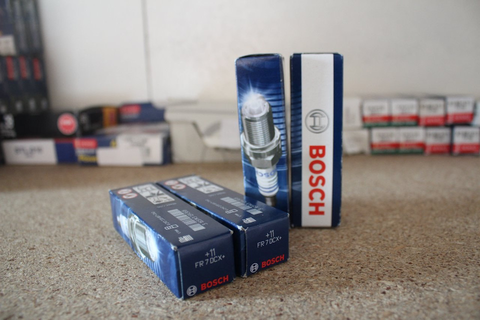 Свічки BOSCH FR7DCX 1
