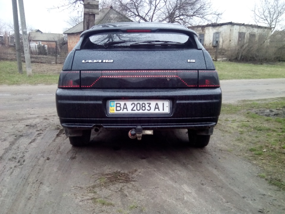 Задні ліхтарі 1