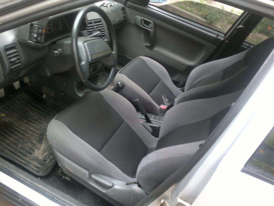 Нові сидіння Honda civic 1