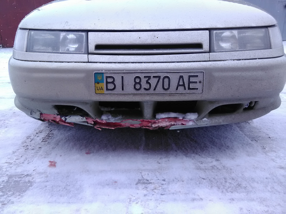 Розхуя ... губу бампера 1