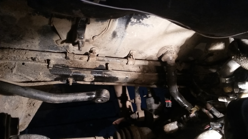 установка ГУРу в таз 16v (: 2