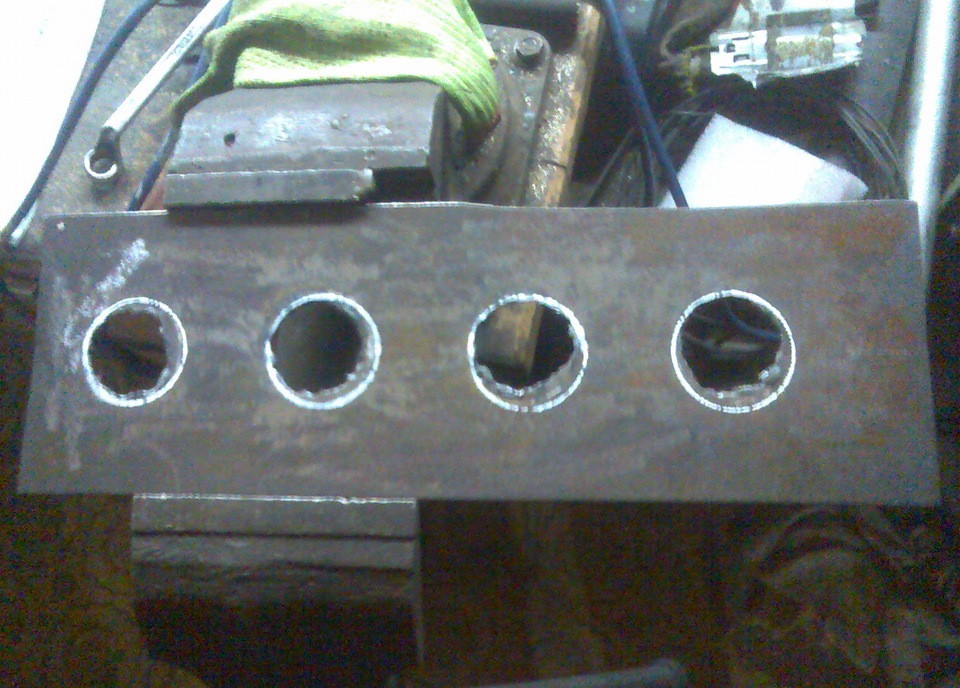 4 порося (Individual trottle bodies inside) 2