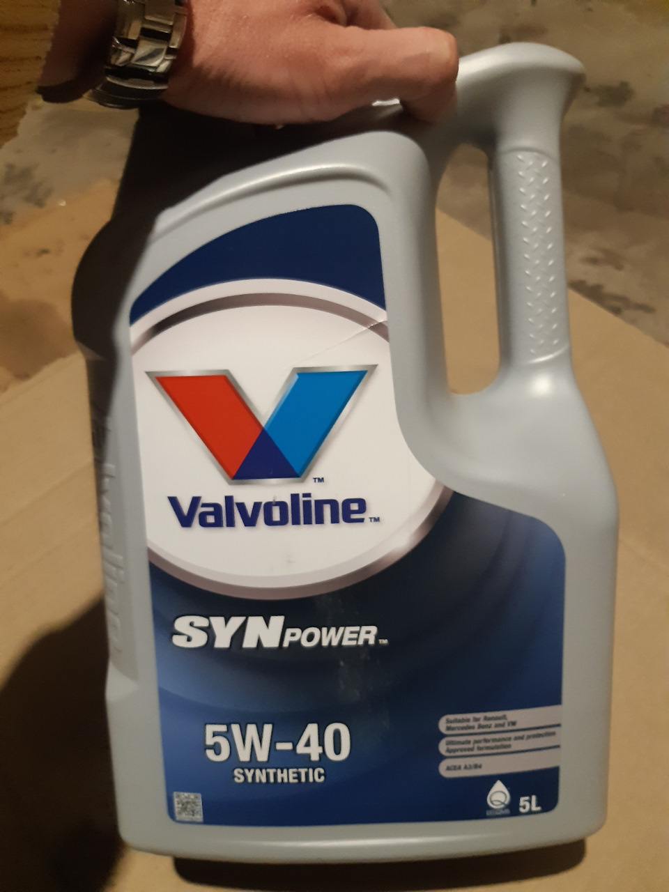 Олія VALVOLINE SYNPOWER 5W-40 1