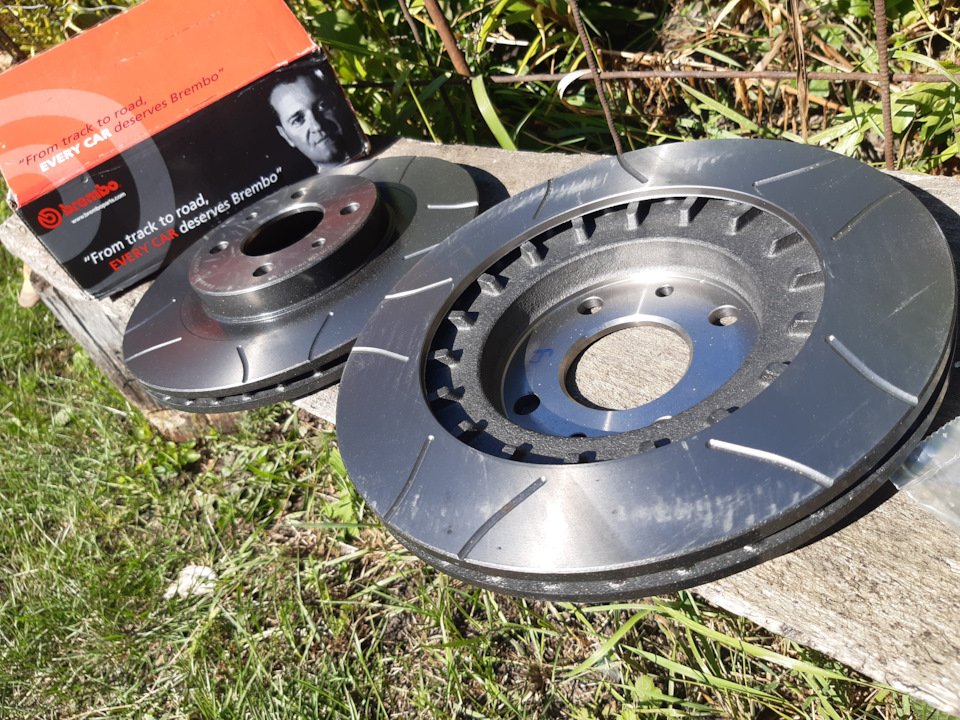 Тормозні диски Brembo Max 1