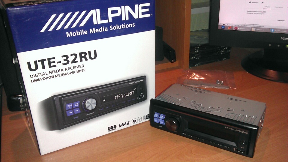 ALPINE UTE-32RU 1