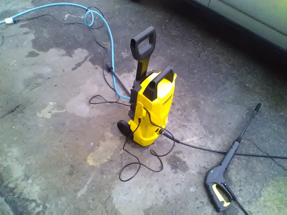 Автокосметика та мінімийка Karcher 2