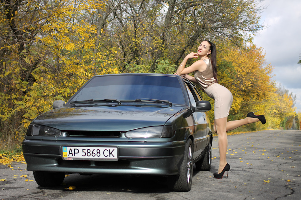Золота осінь, золота Юля і іржава 13-ка 5