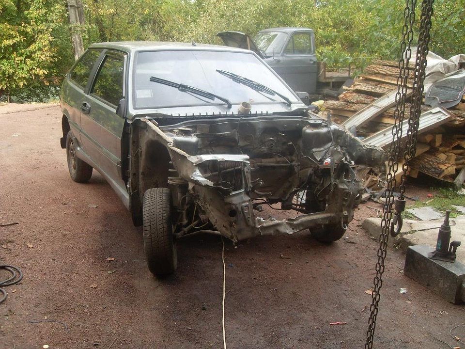 Ремонт і відновлення самотужки авто отримало по морді 2