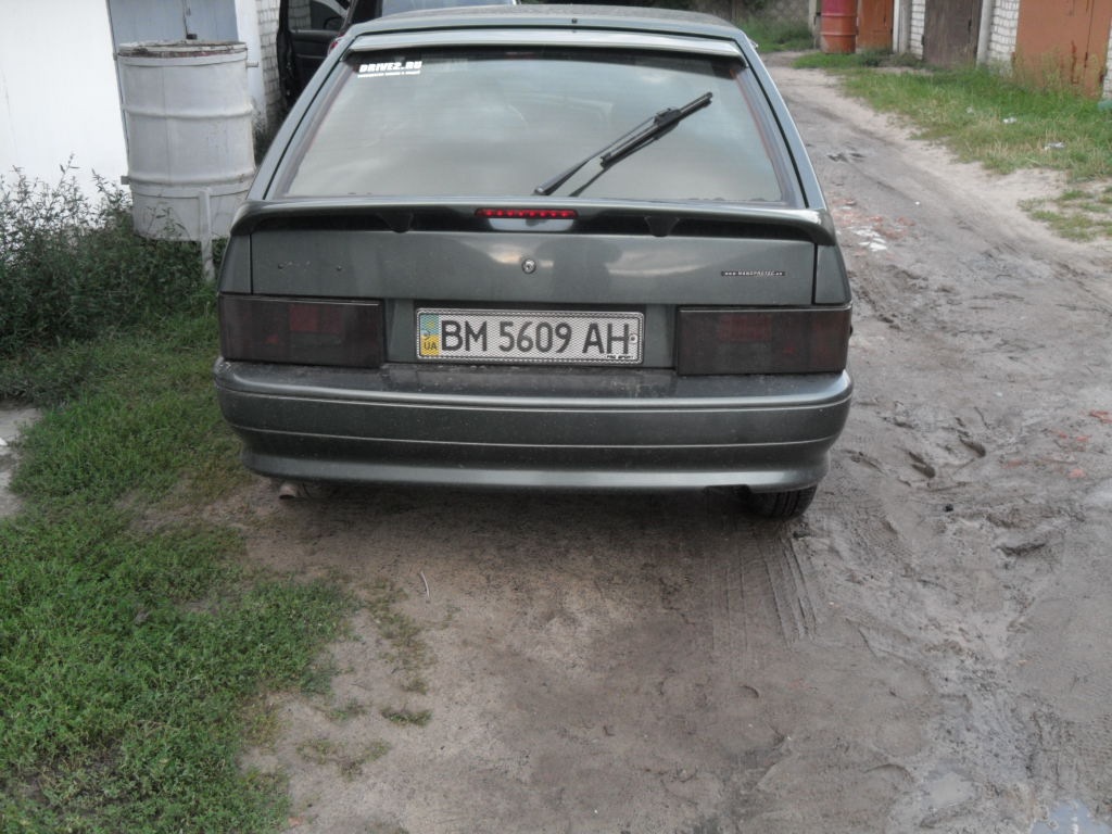 задні стопи 2