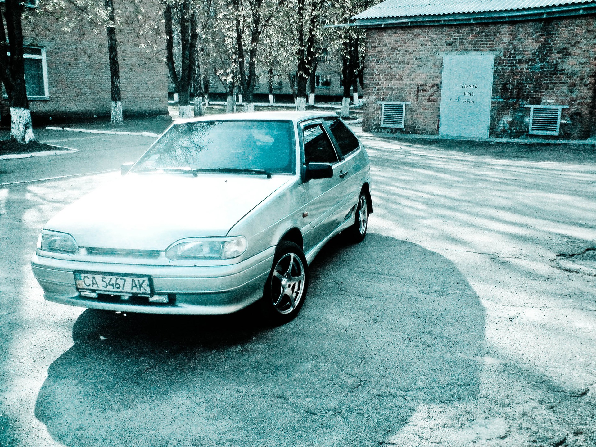 Фотосесія, біля гаража) 5