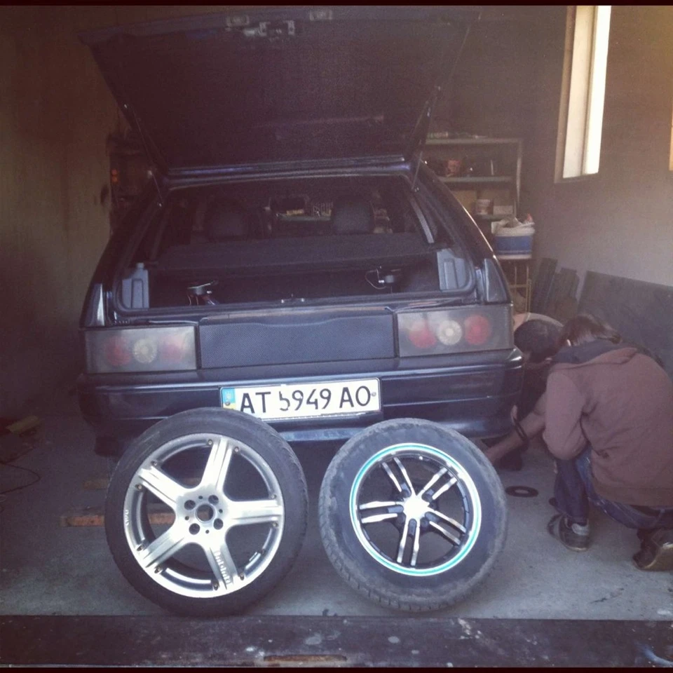 MOMO GT2 17