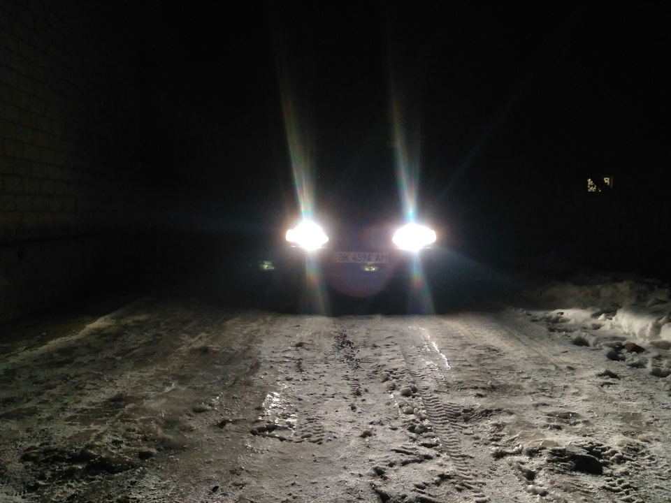 світло h4 oram - порівняння 5
