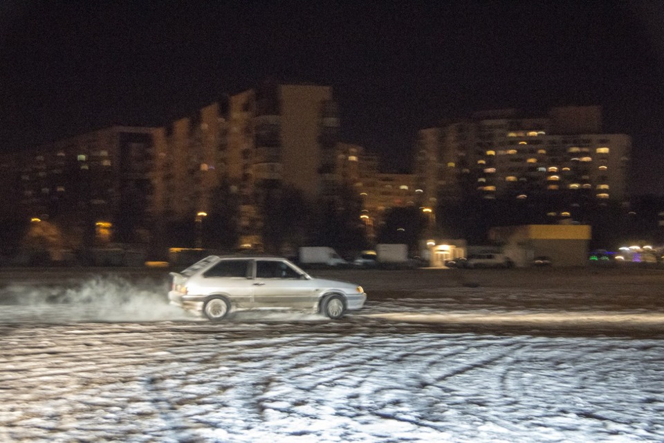Зібралися і повалили небагато боком)) 5