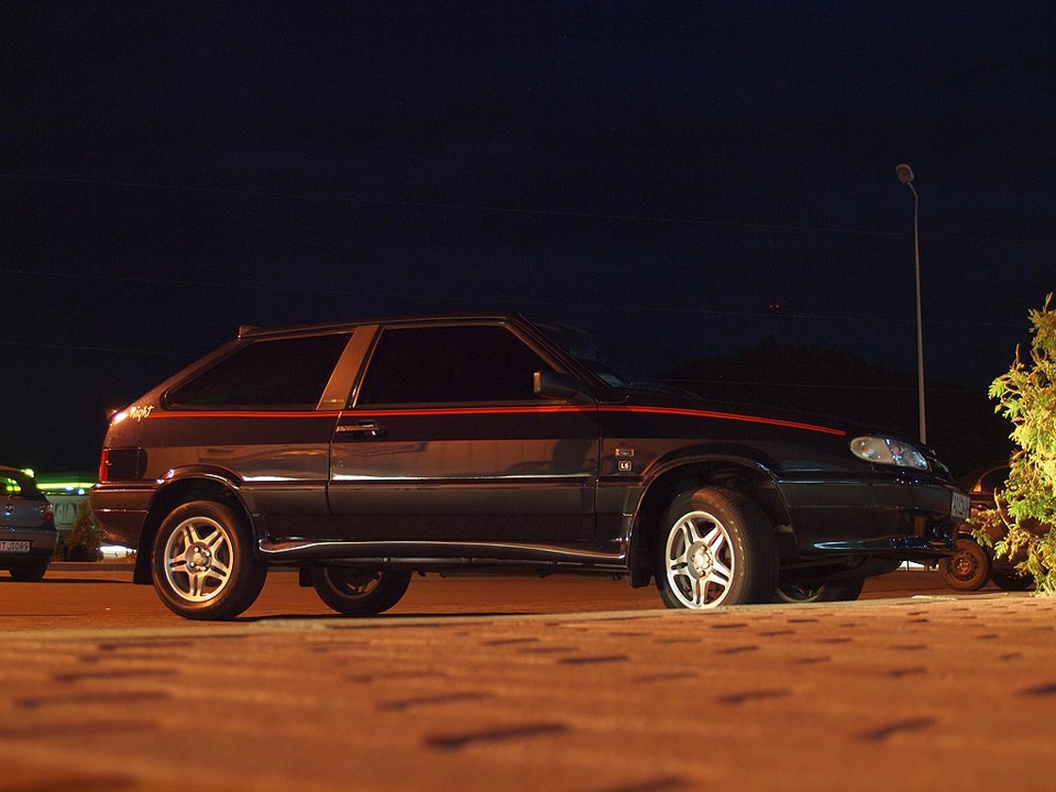 Lada. Samara. Night. 5