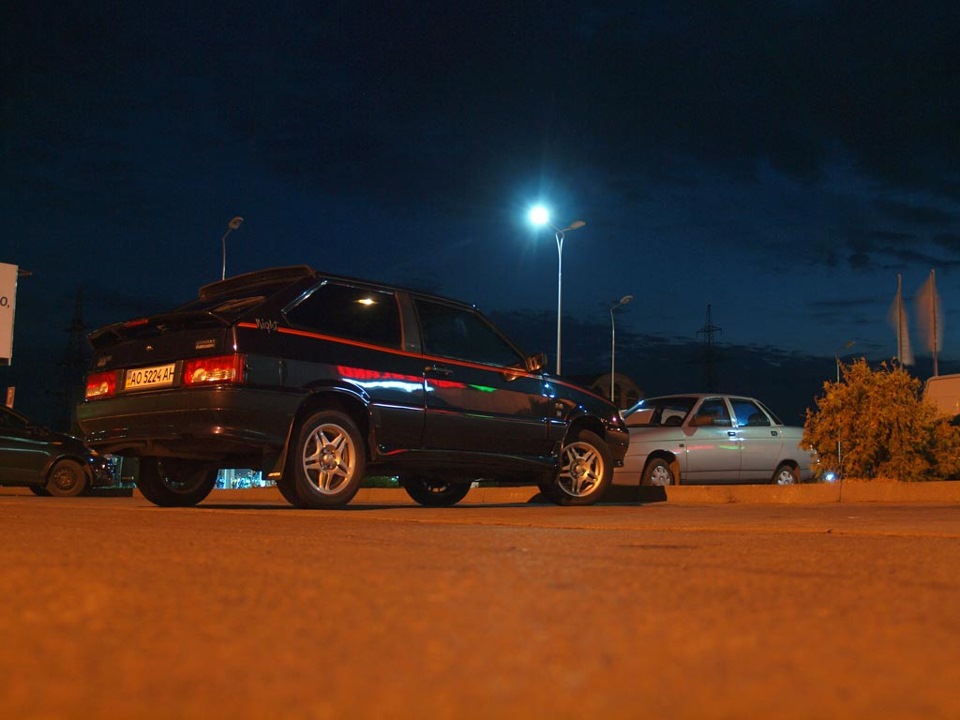 Lada. Samara. Night. 2