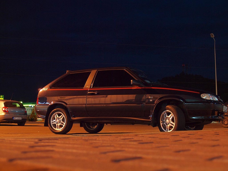 Lada. Samara. Night. 4