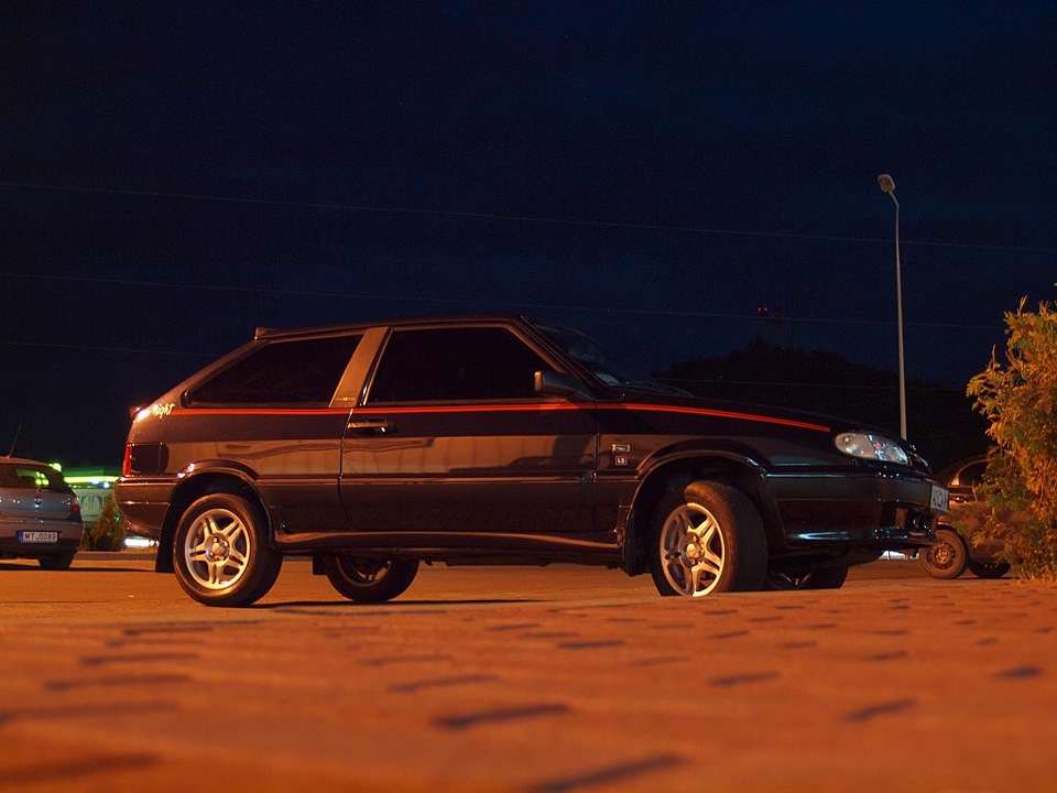 Lada. Samara. Night. 1