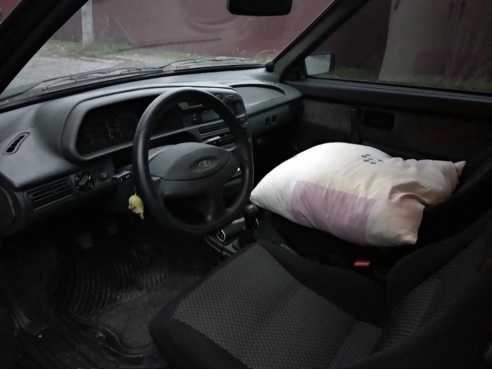 Пасажирська подушка безпеки :-) 1