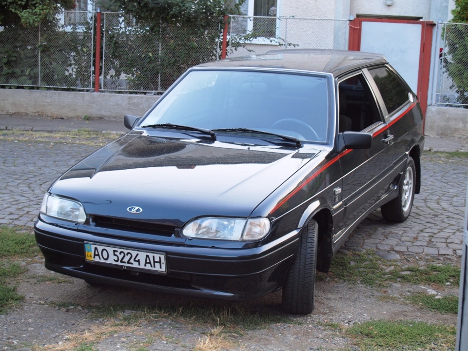 Заїжджаючи у двір 1