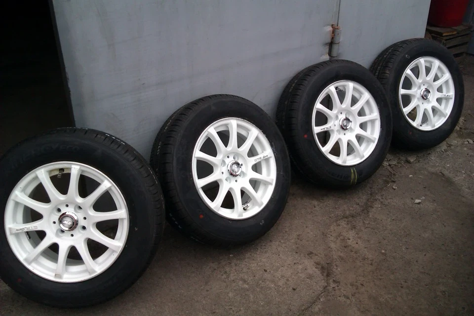 Мрія ідіота: перевзувся в ZW 355 wlpz R14 4*98