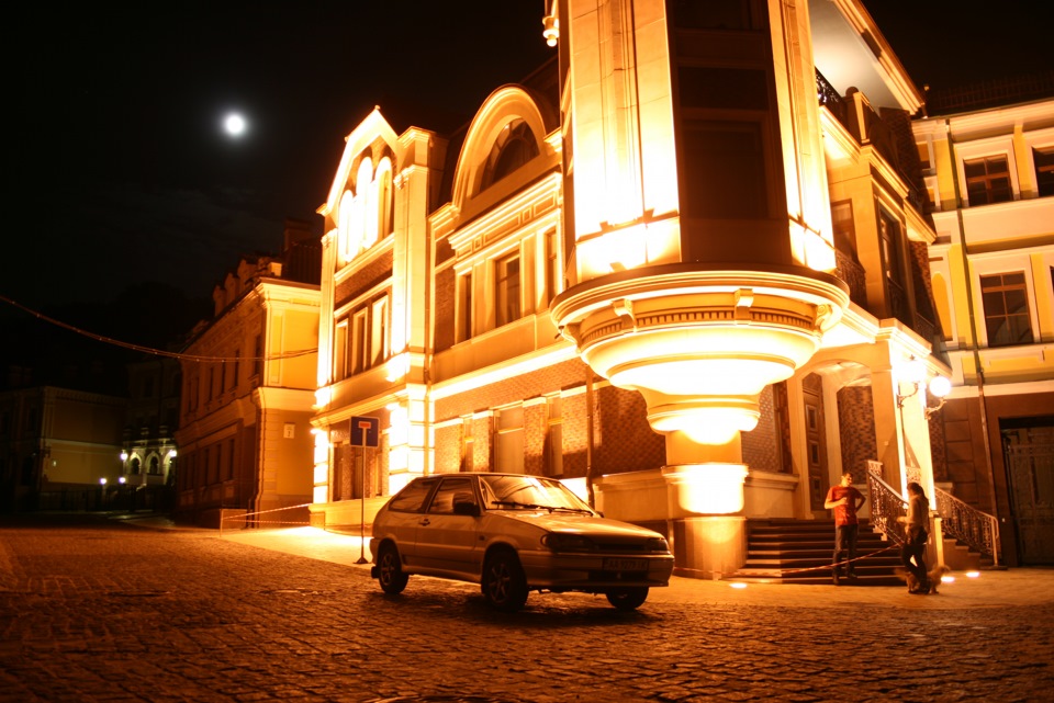 Ніч. Київ. Центр. 2