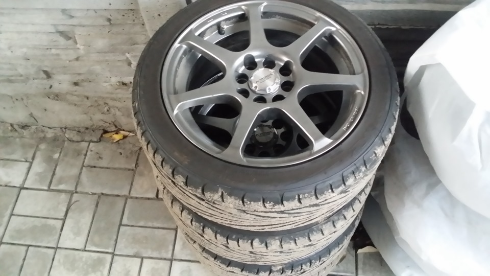 Продаж дисків. 5