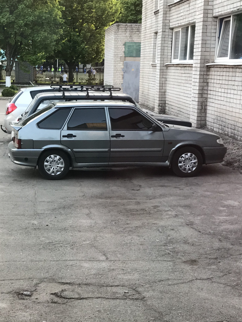 Чи стануть 205/50/16 із заниженням -50 у коло? 1