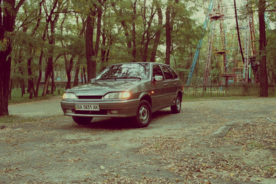 Пару фоточок у парку 5