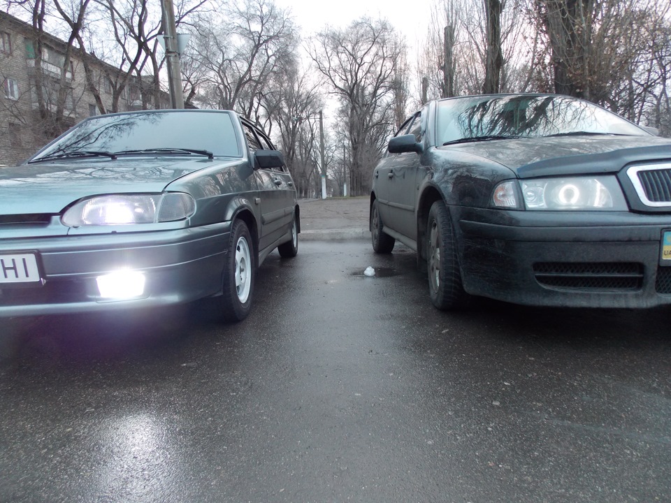 Фотосет із побратимом Skoda Octavia 5