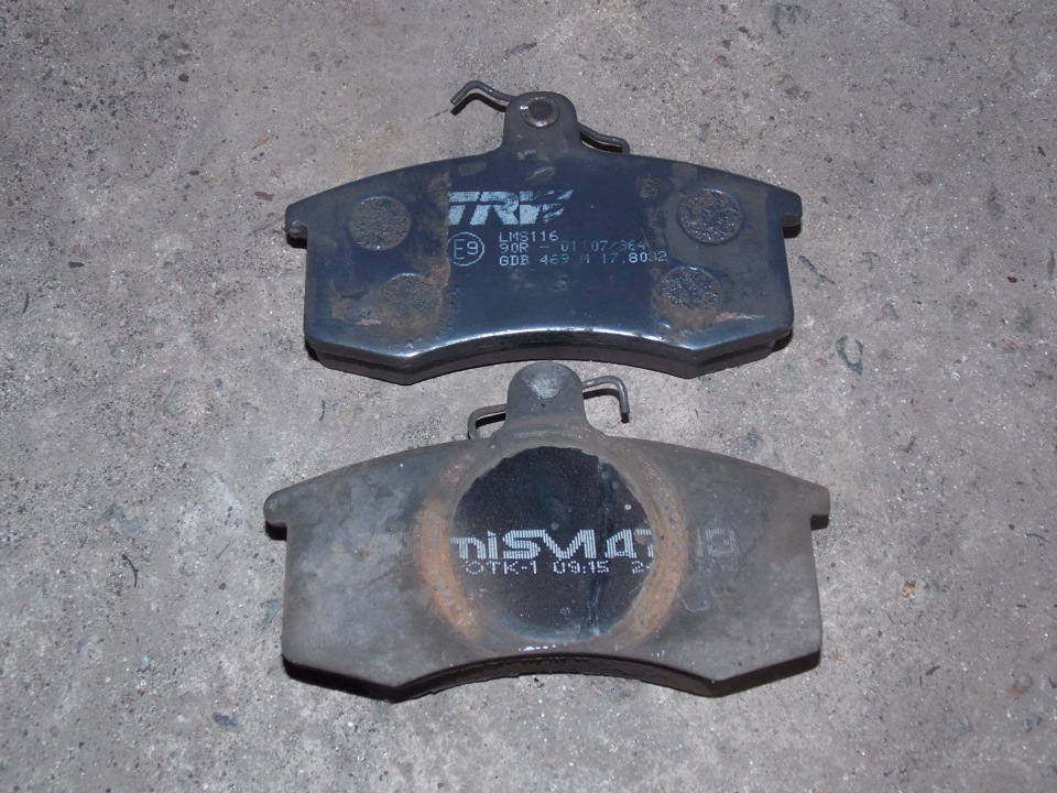 Тормозні колодки TRW 2