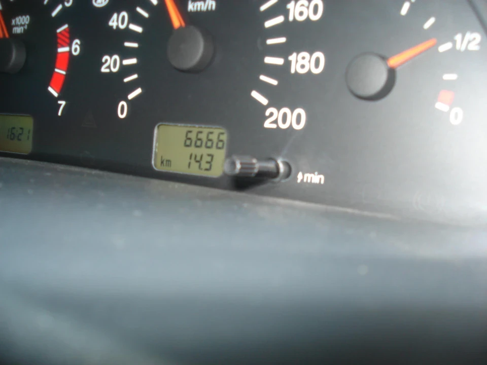 6666 км - просто цифри.