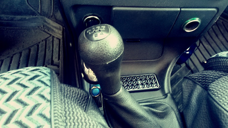 Заряджання для гаджетів . USB заряджання для будь-яких портативних накопичувачів. 4