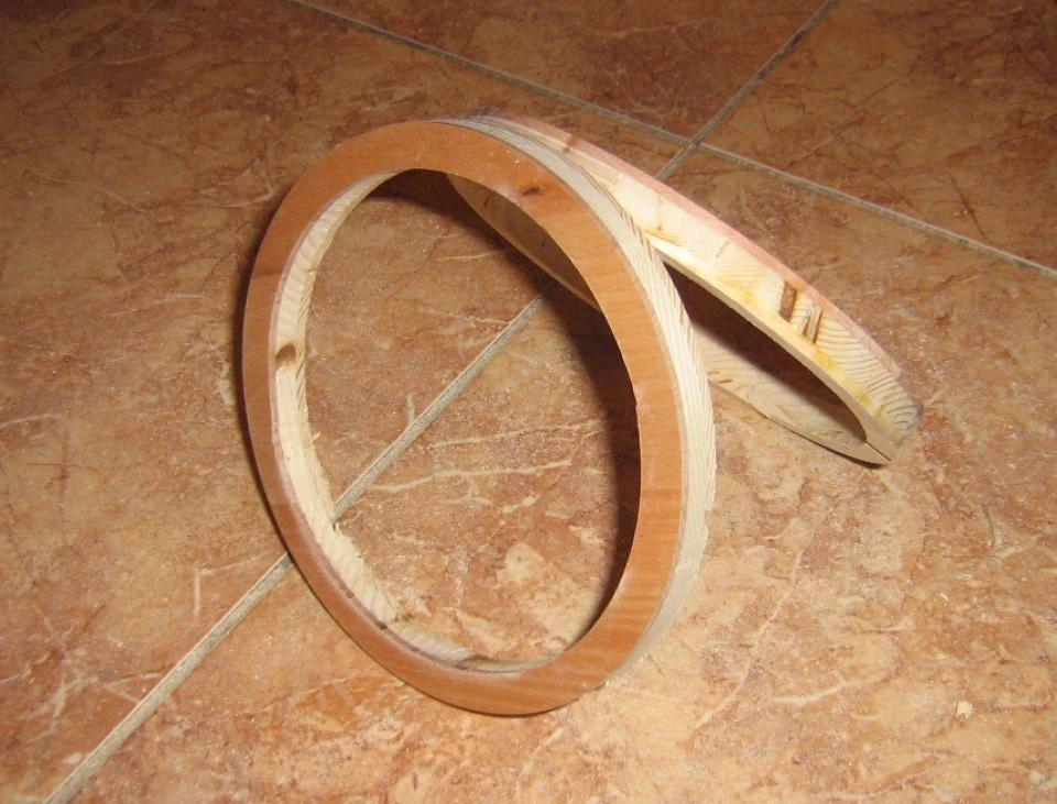 ПОДІУМИ передніх дверей HANDMADE