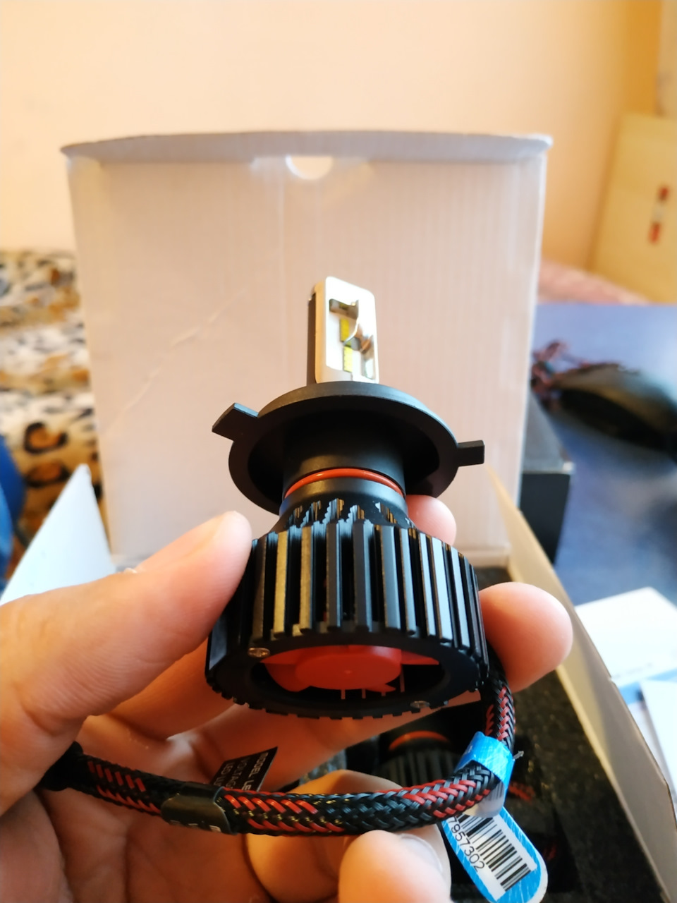 LED лампи у фари, ліхтарі та птф 2