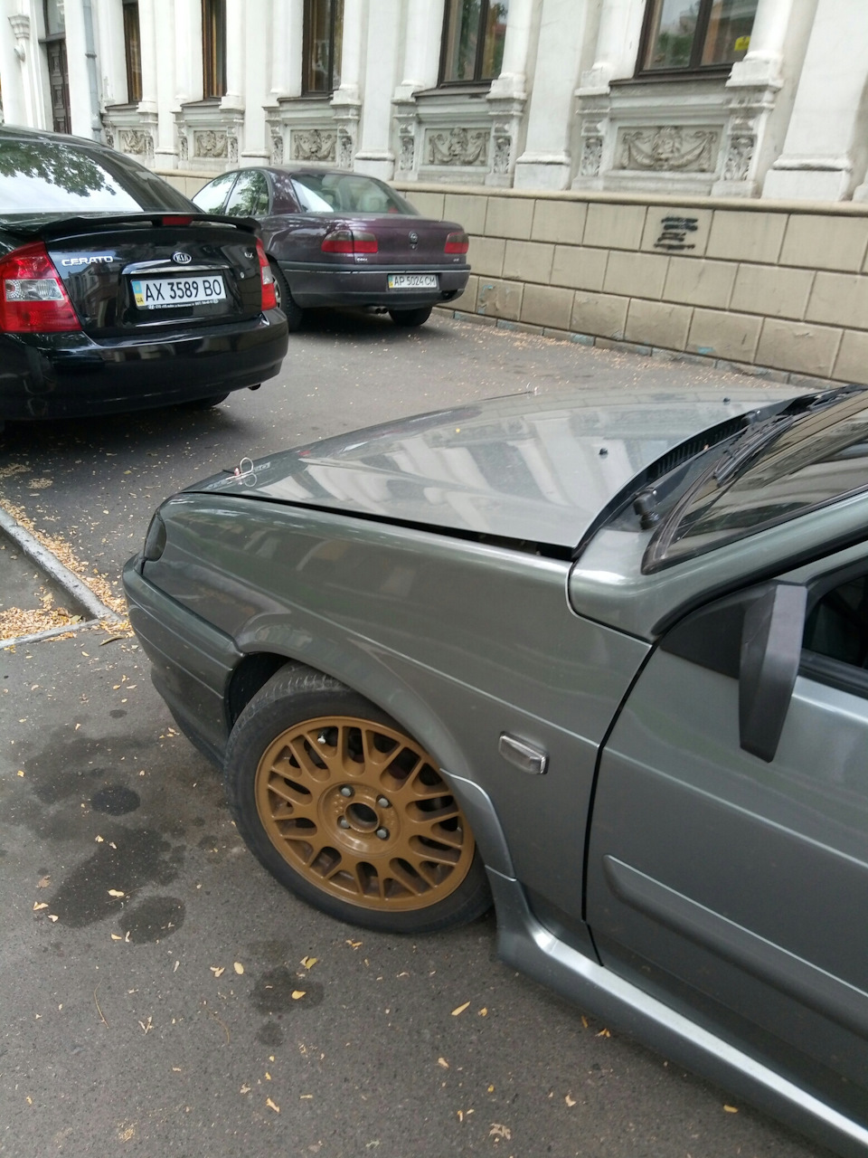 Капот вгору! 1