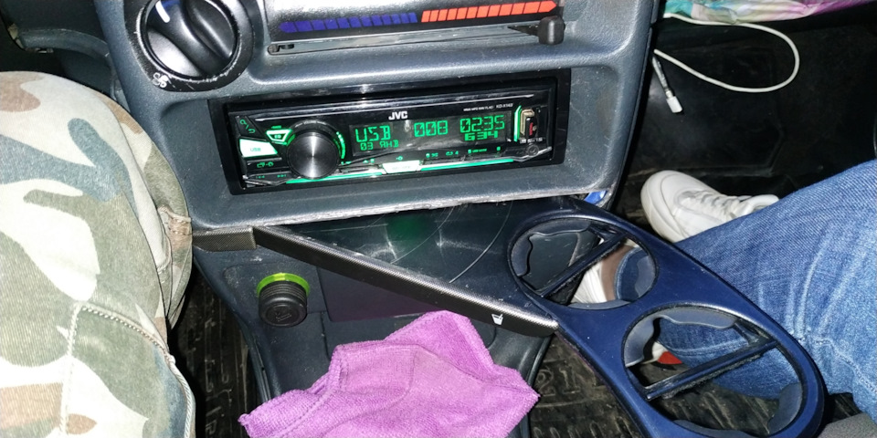 Підсклянник ваз 2114 3