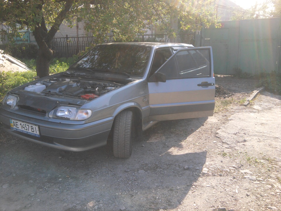 Продам бампера ВАЗ 2114 3
