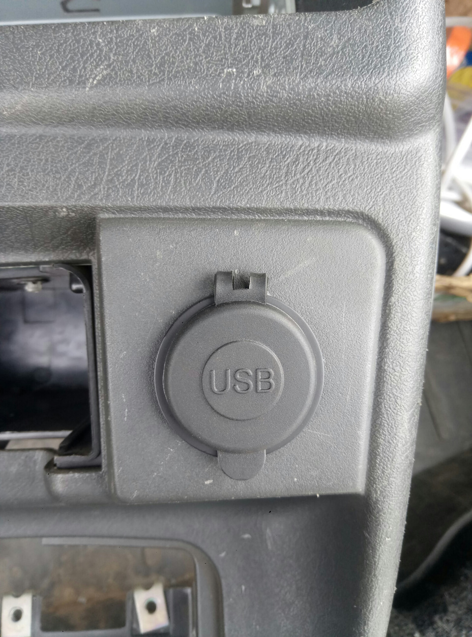 USB заряджання 4