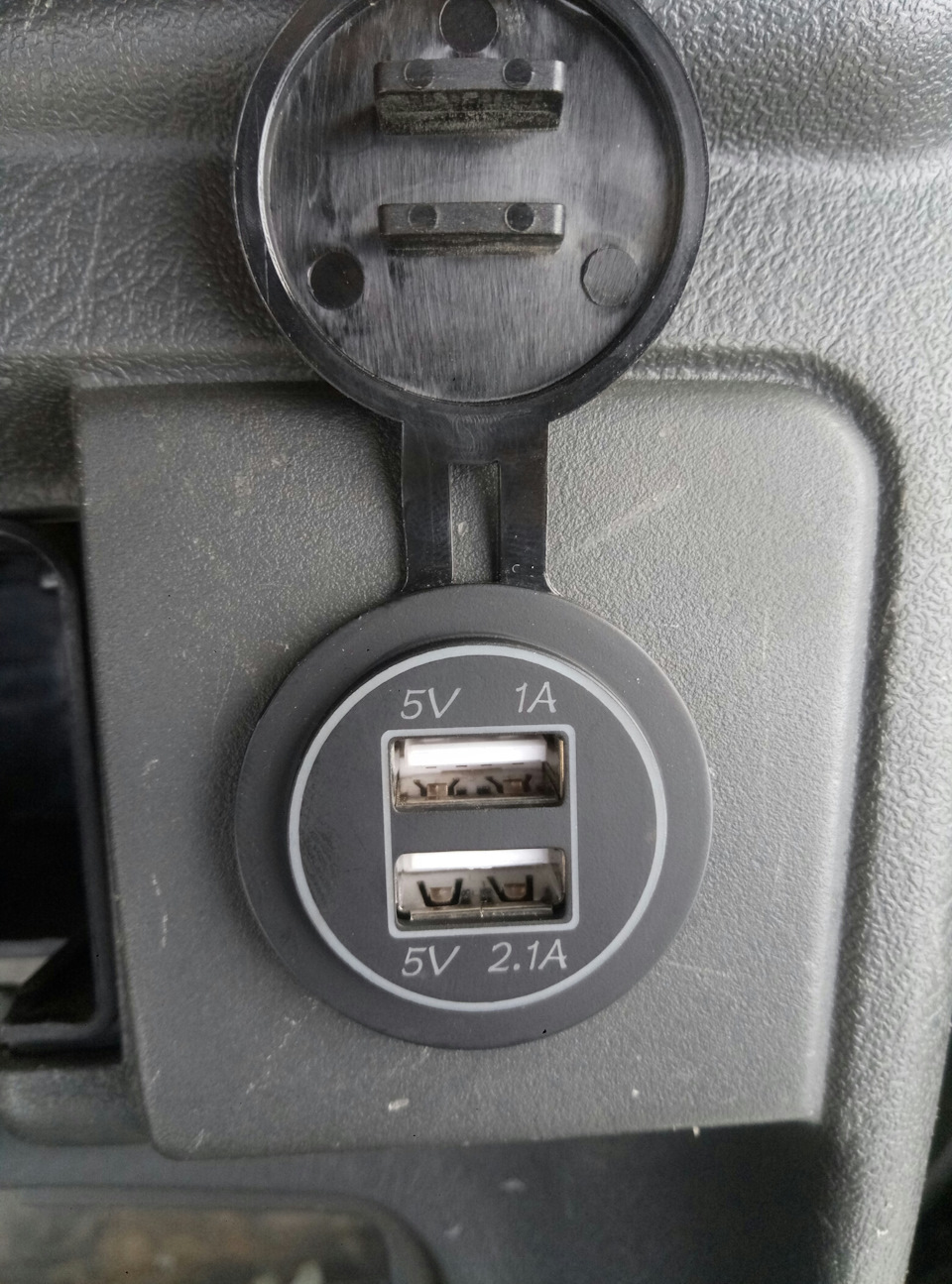 USB заряджання 5