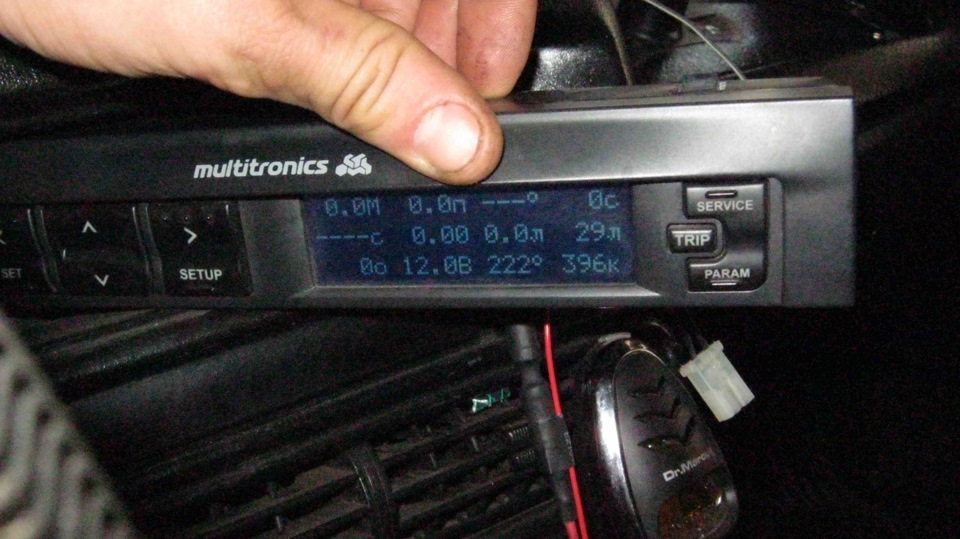 Multitroniks X-150 Завищує показники напруги борт мережі. 3