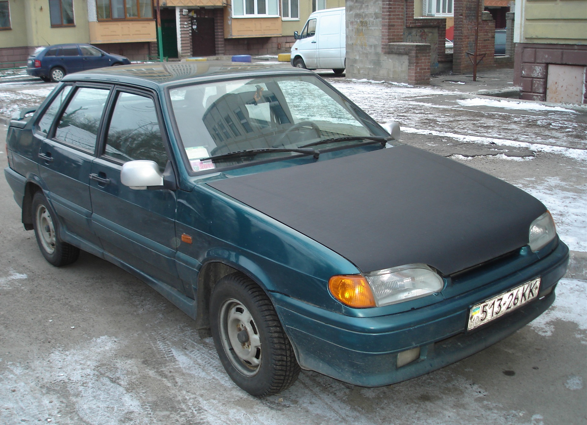 Капот 3
