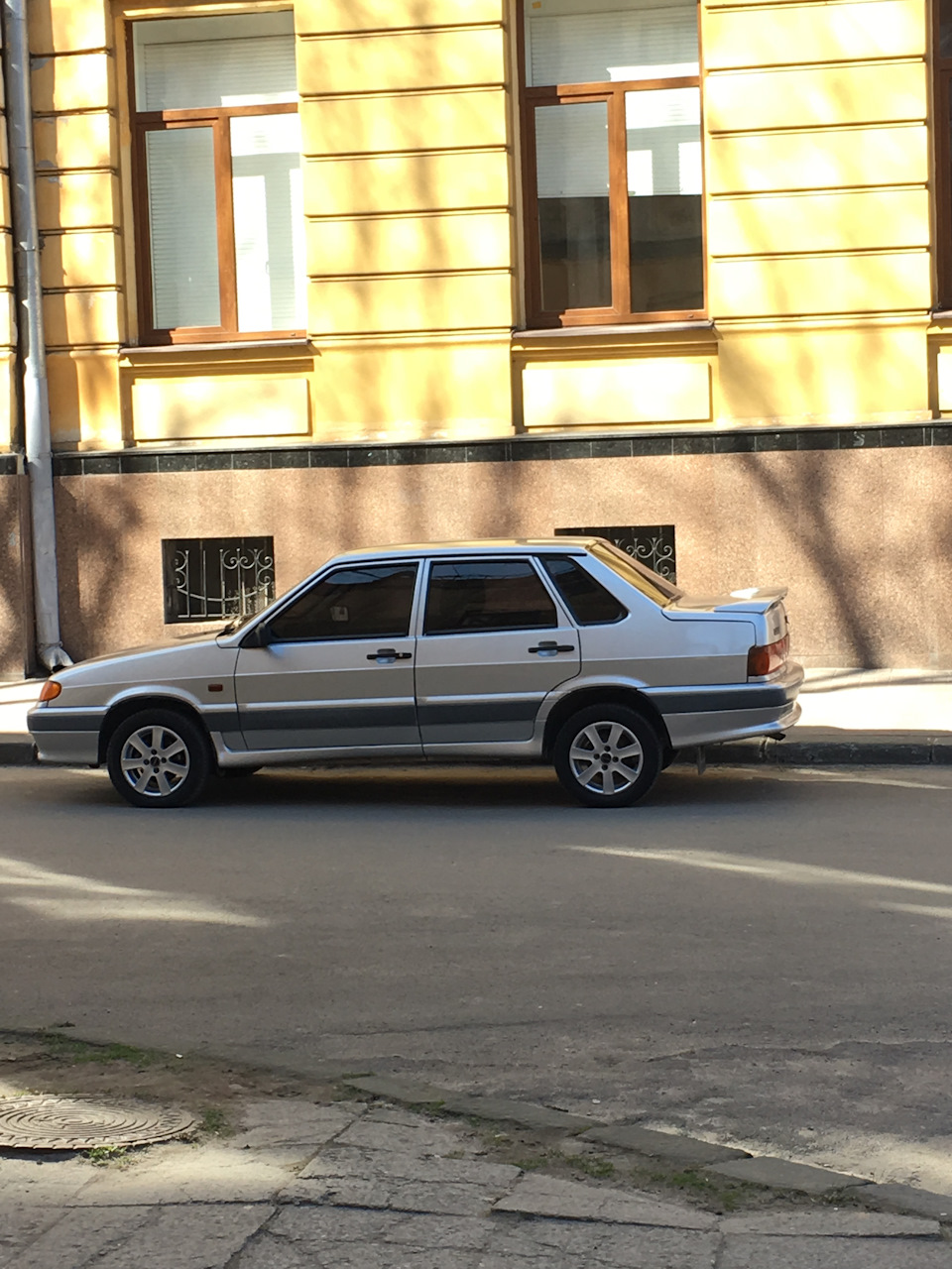 Тапки Borbet r14 4х98 та гума Goodyear 185/65 4