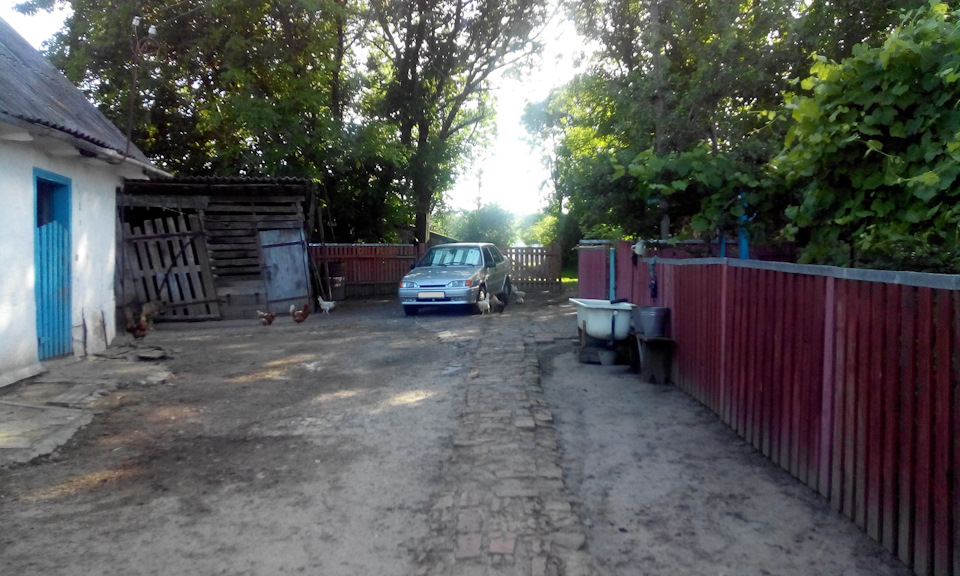 Невеликий фотосет Лайби. І адаптер салонного фільтра. 1