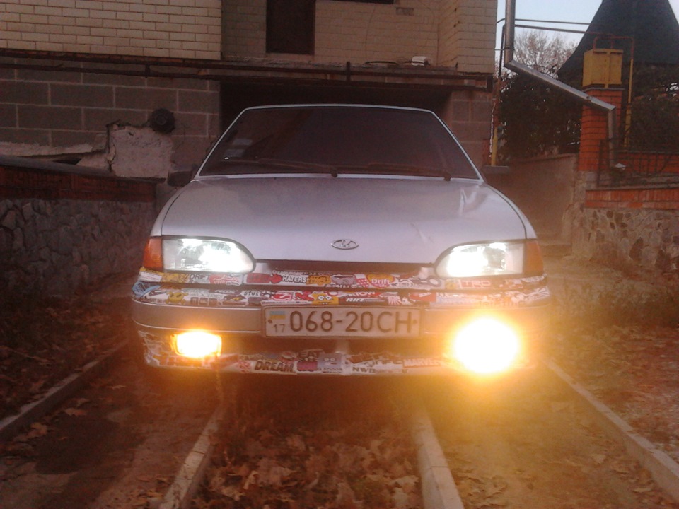 Стікербомбінг 3