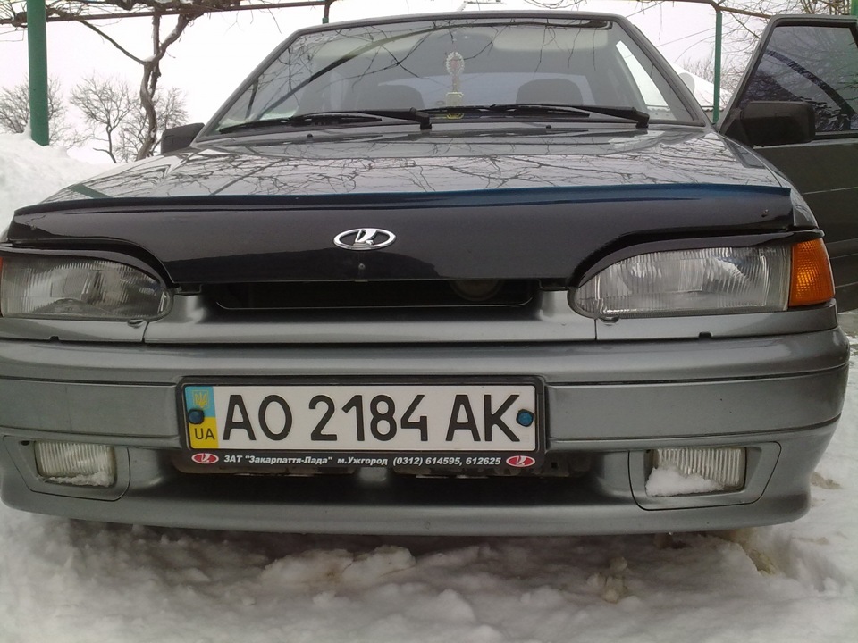 КУПИВ Вії (але є проблема) ще думаю поставити дефлектор на заднє скло в колір 2