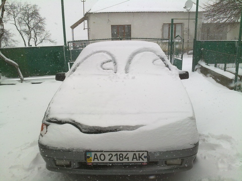 СНІГ із не звідки 2
