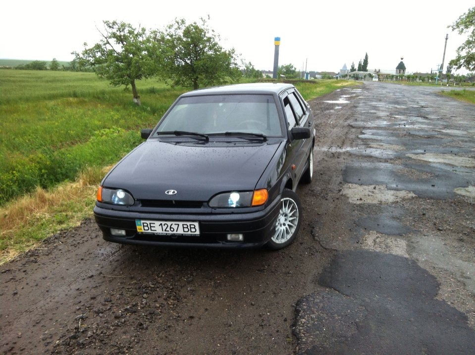 Операціяпересадка очей ))) встановлення лінз. 1