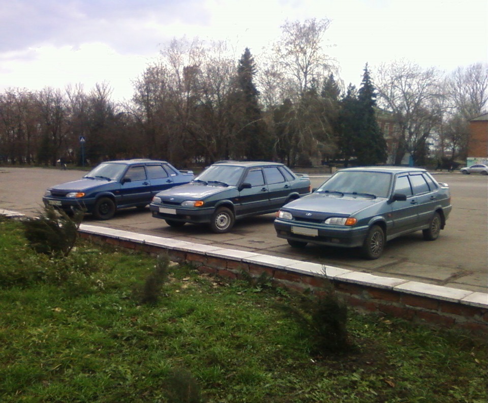 12. Посміхнуло) 1