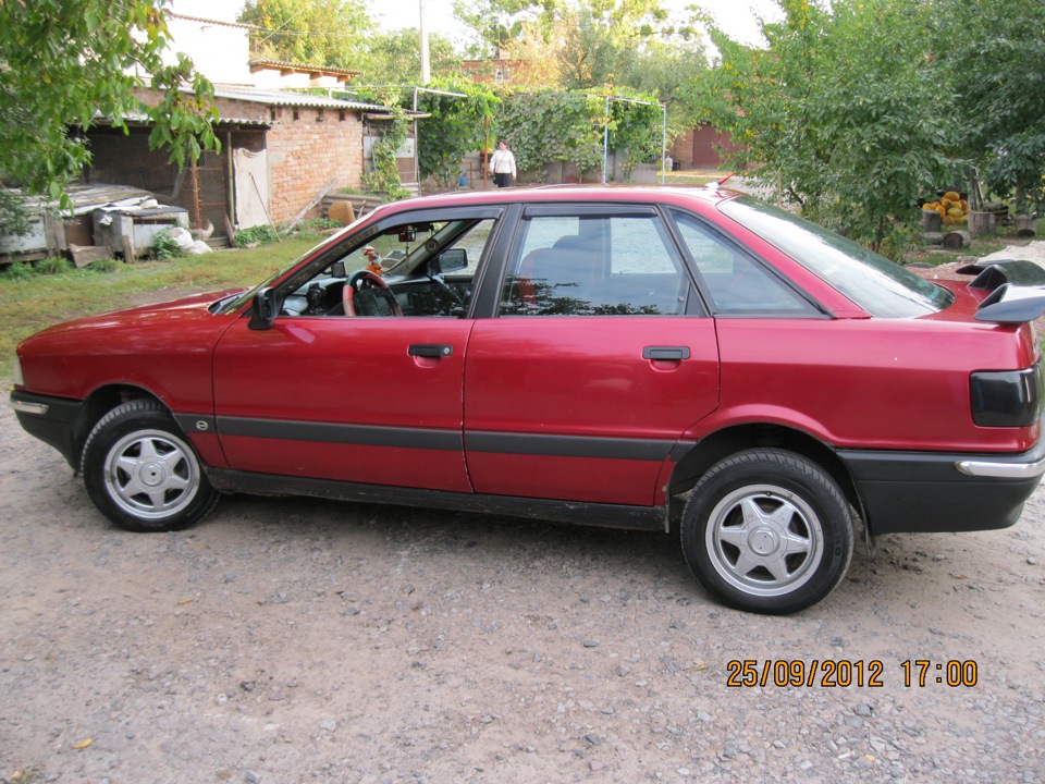 Продается АУДИ 80 1989 г.в. 1,6 td 1