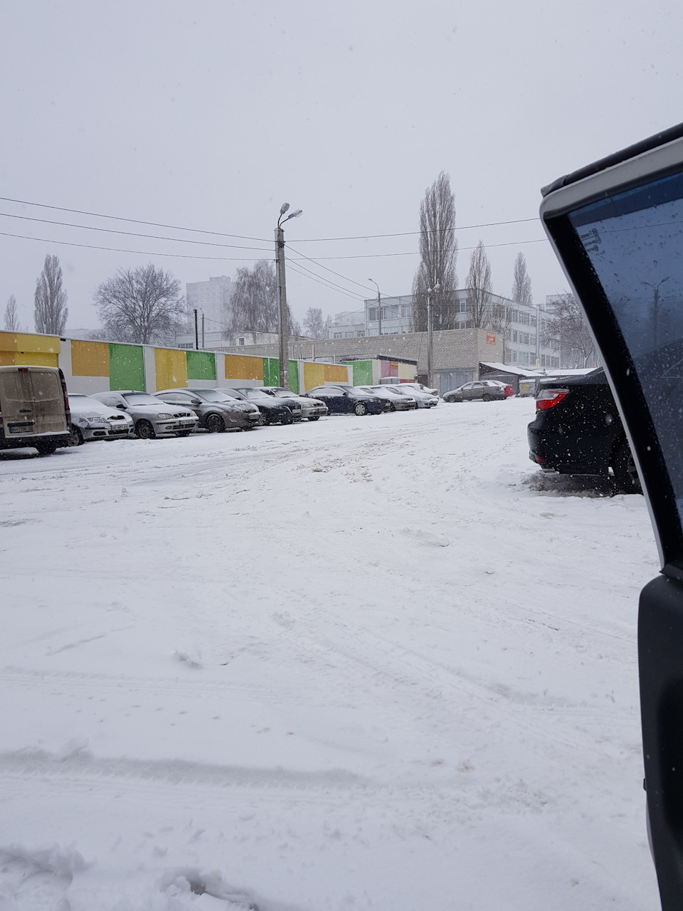Зимова гума. Перший сезон на Hankook winter i*cept iz2 w616 1